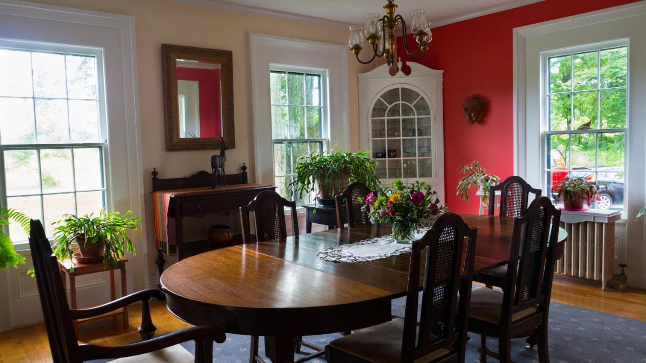 Enfield Manor Bed&Breakfast And Vacation Rental Newfield Kültér fotó