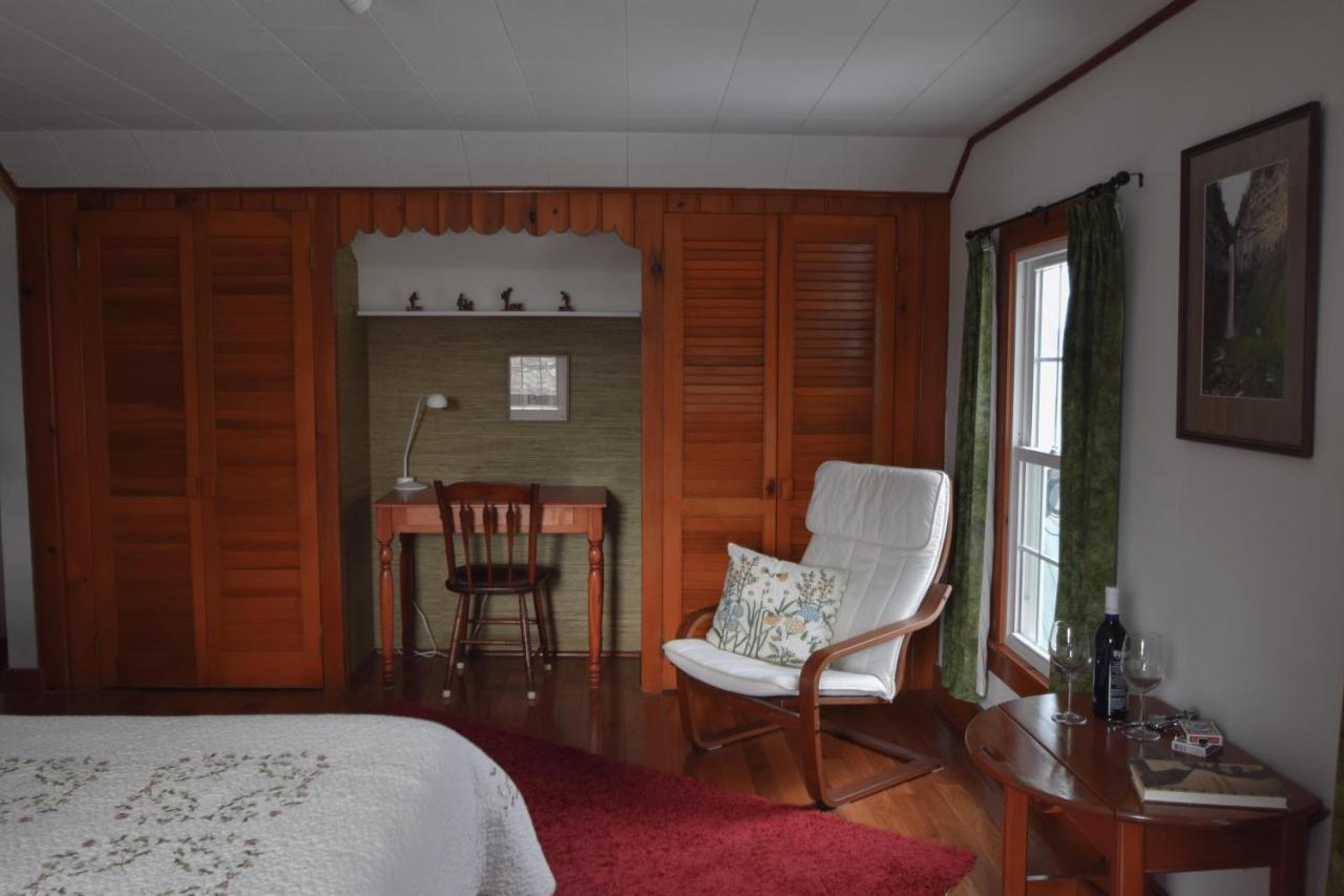 Enfield Manor Bed&Breakfast And Vacation Rental Newfield Kültér fotó
